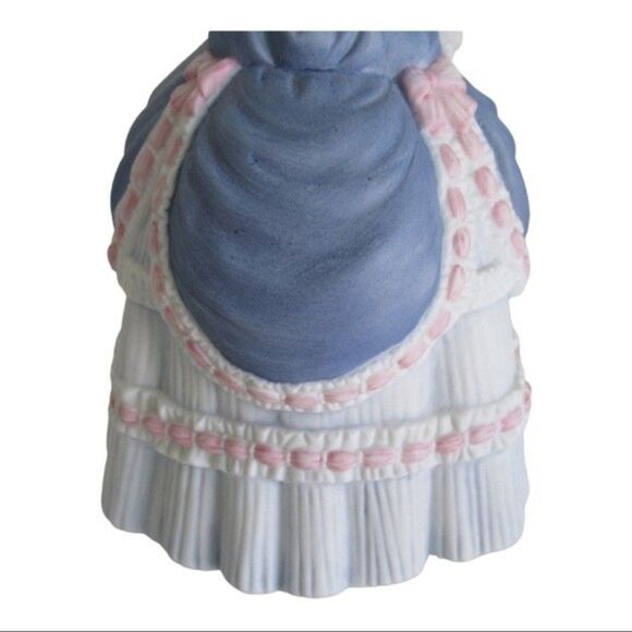 Lenox Vintage Governor's Garden Party Fine Porcelain Sculpture - Picture 6 of 13